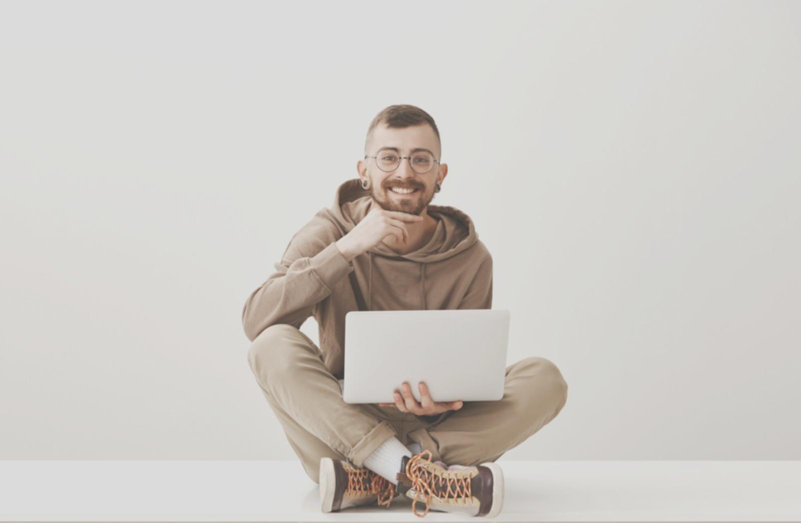 金融データ分析の専門チーム